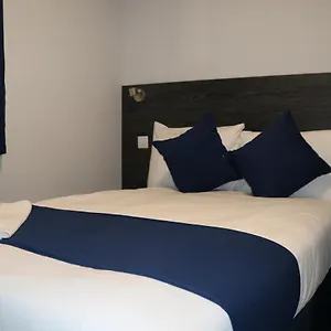 blue-sapphire-hotel.brighton-hotels-england.com/